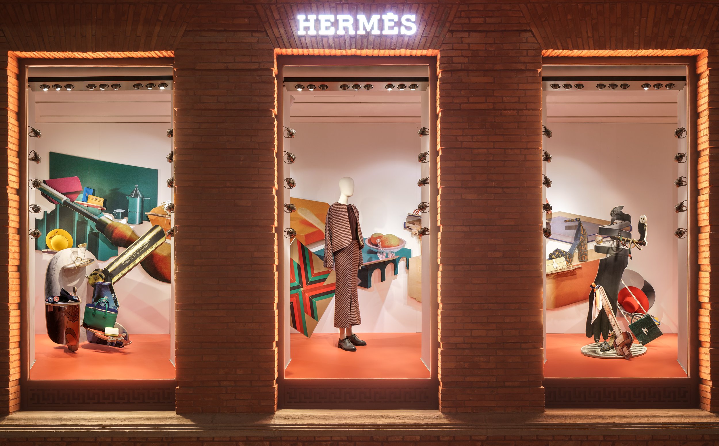 Hermès Shanghai Maison - 2017 Fall Window