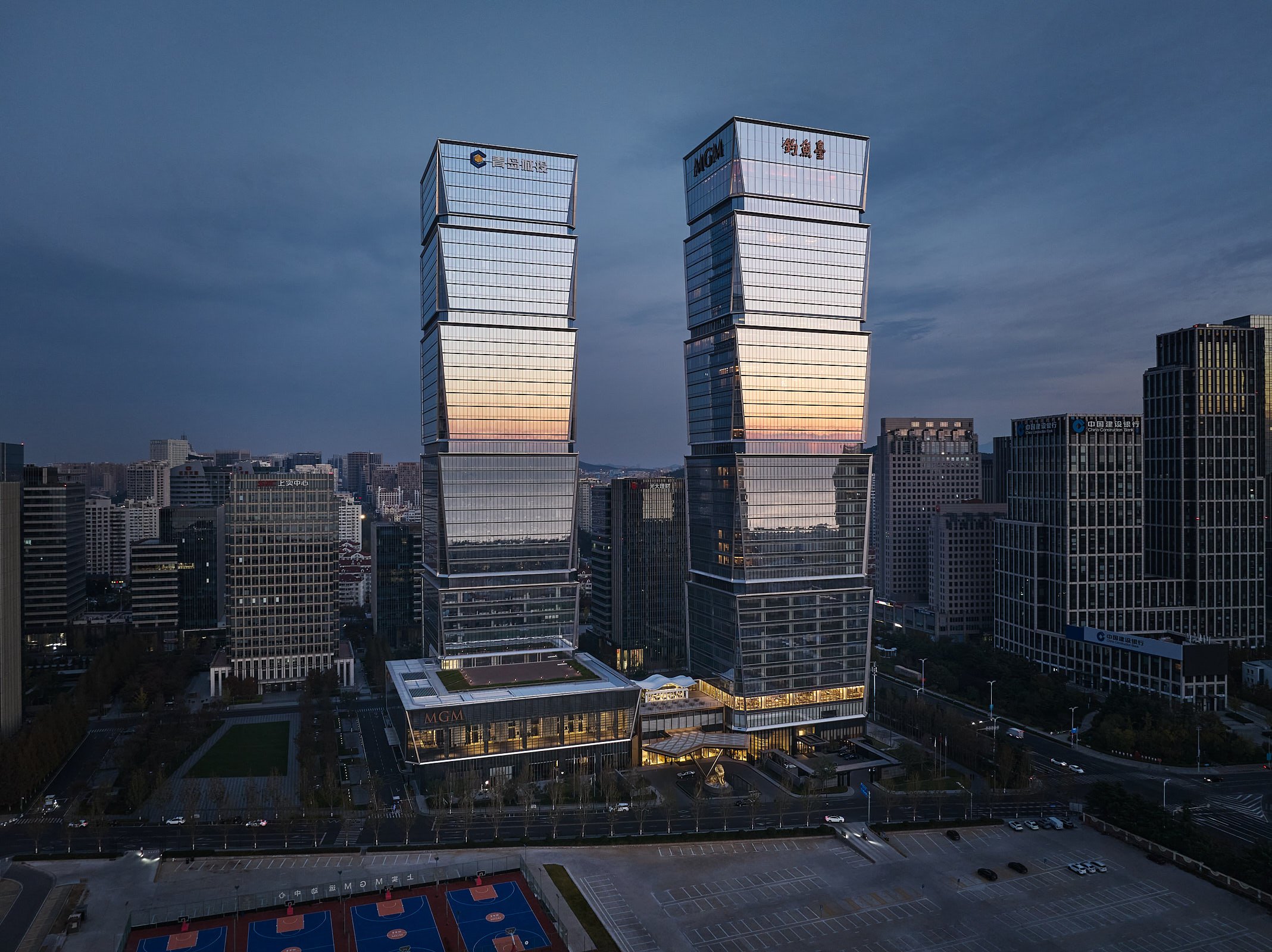 Qingdao Financial City / KPF