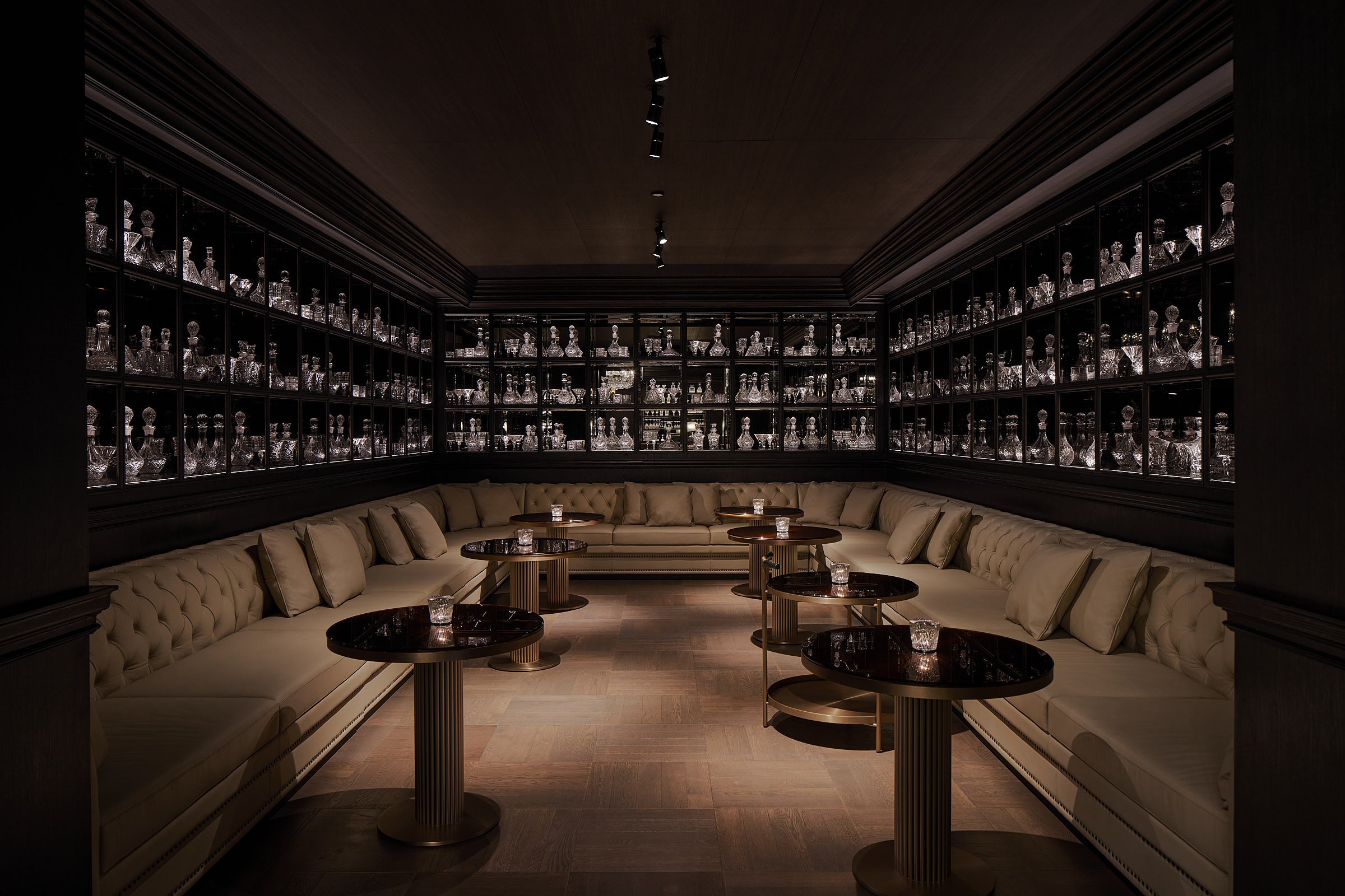 Kimpton Qiantan Shanghai / Studio Carter