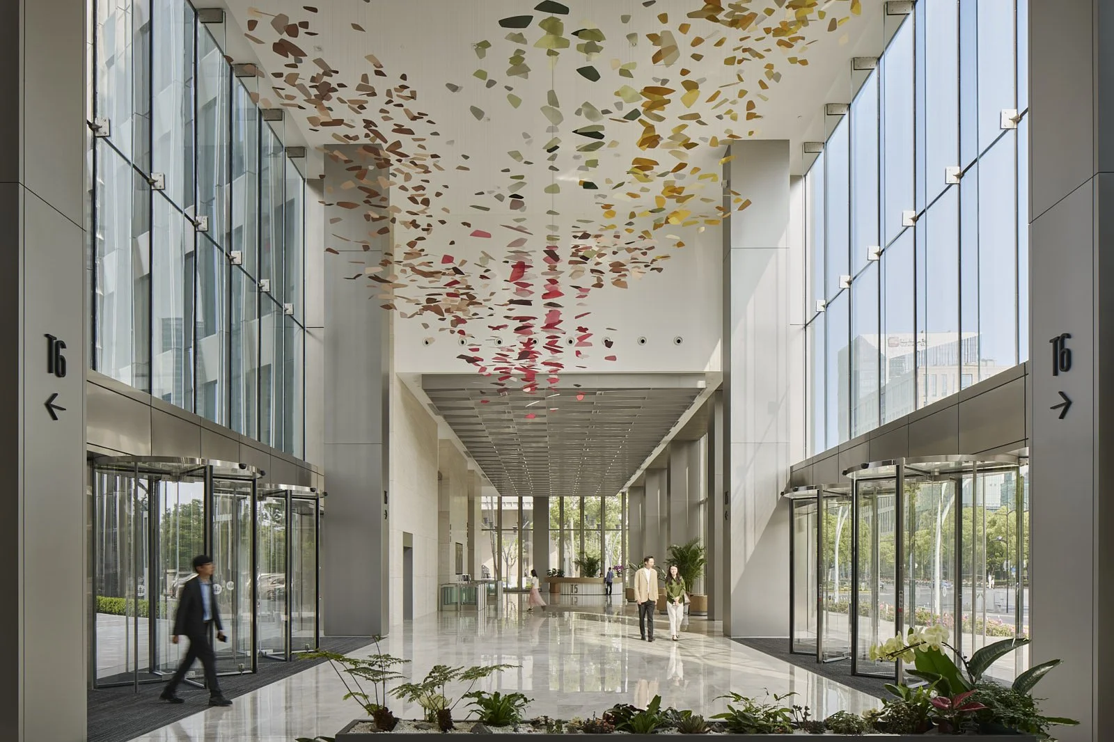 Lujiazui Capital Plaza / SOM