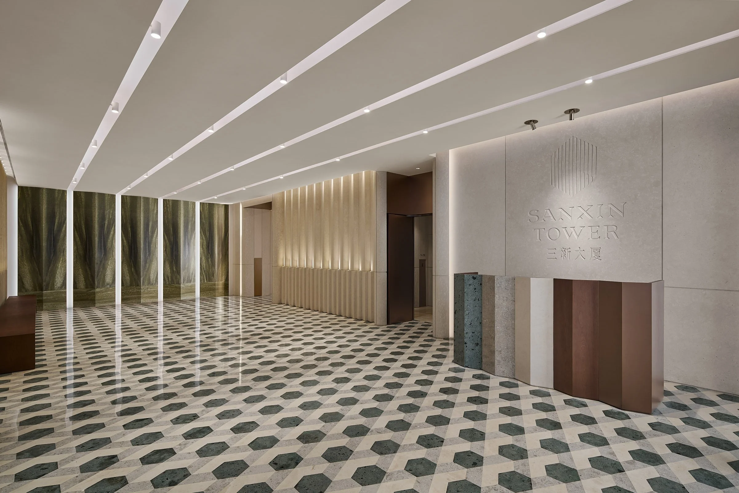 Sanxin Tower Lobby / LYNINC
