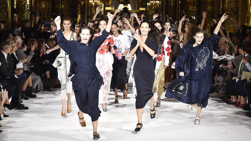 Much of the mainstream public does not know that Stella McCartney is a lifelong vegetarian. McCartney runs a renowned, luxury fashion label that is completely free of leather and fur. Her garments are made from organic materials that are sustainable and meant to last. 