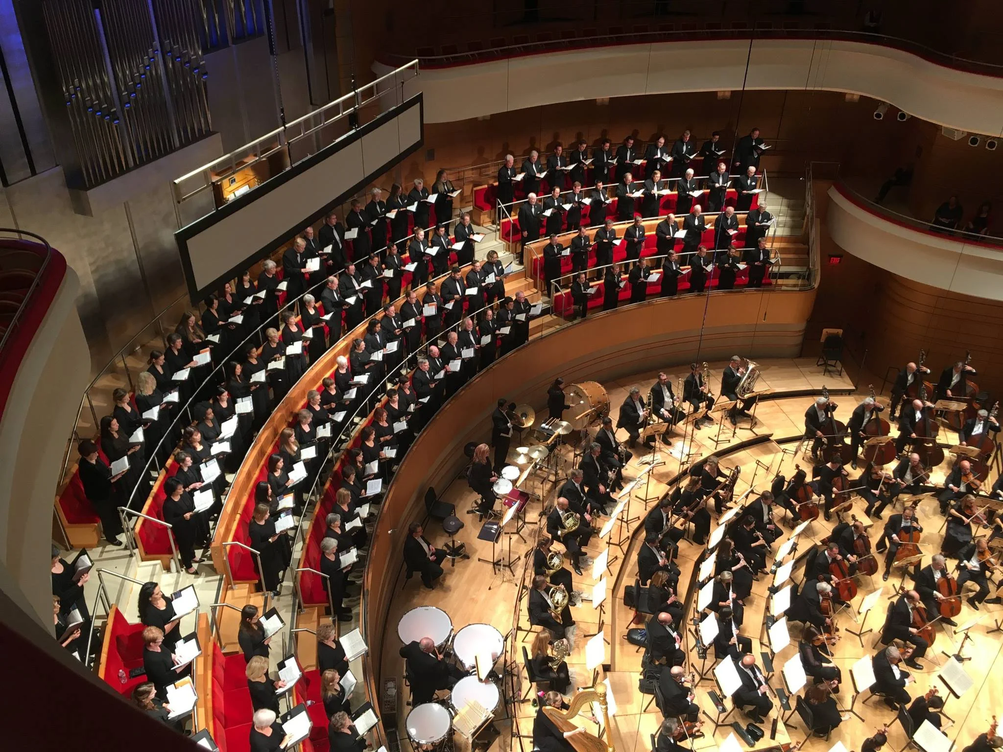Britten's "A Sea Symphony" with Pacific Symphony and Chorale, 2017