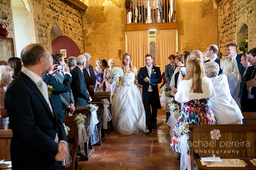 snape-maltings-suffolk-wedding_0024.jpg