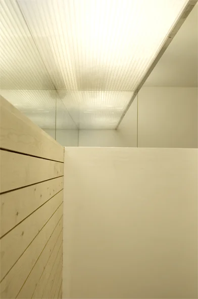   Laneway  (Kaffeine), Fitzrovia, UK, &nbsp;2011 