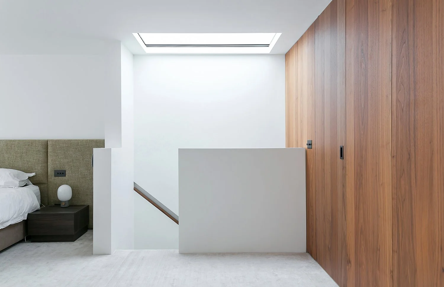 WilliamTozerAssociates_StructuralistEstates15_master-bedroom-walnut-wardrobe-ensuite.jpg
