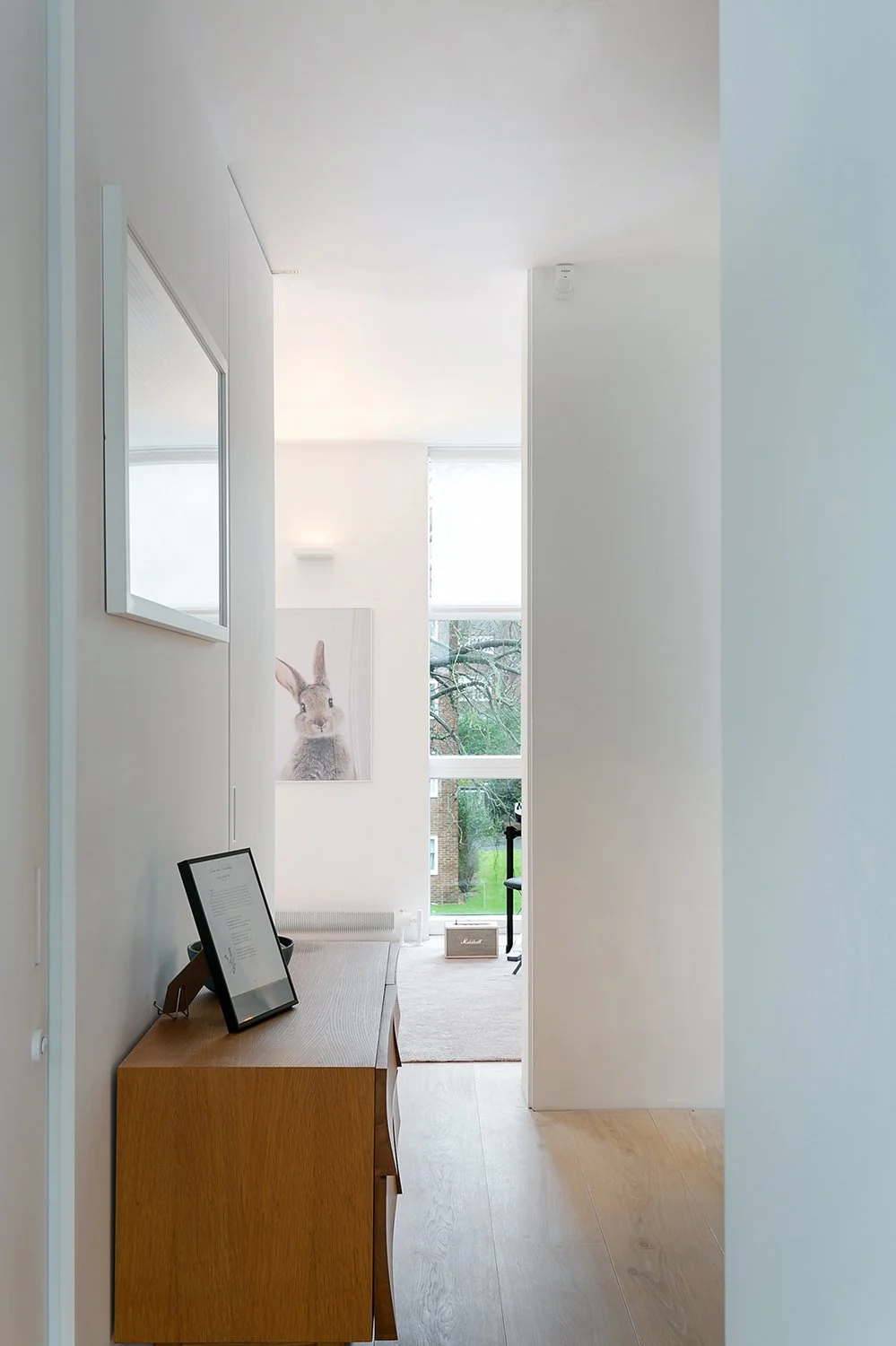 WilliamTozerAssociates_StructuralistEstates10_hallway-modern-timber.jpg