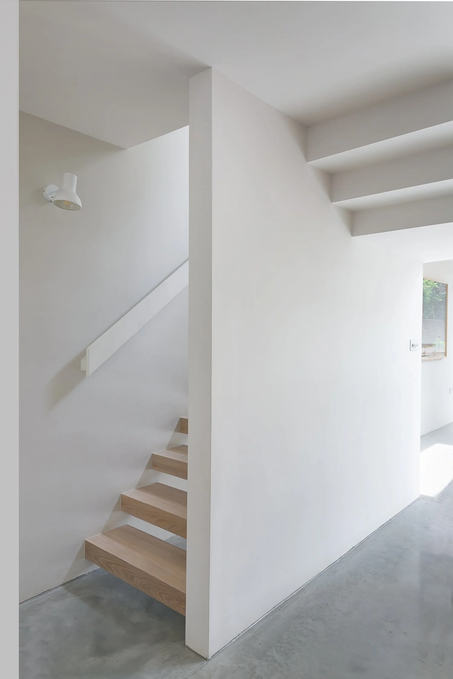 Nord Pavilion 06_William Tozer Associates_open-riser-stairs-polished-concrete.jpg