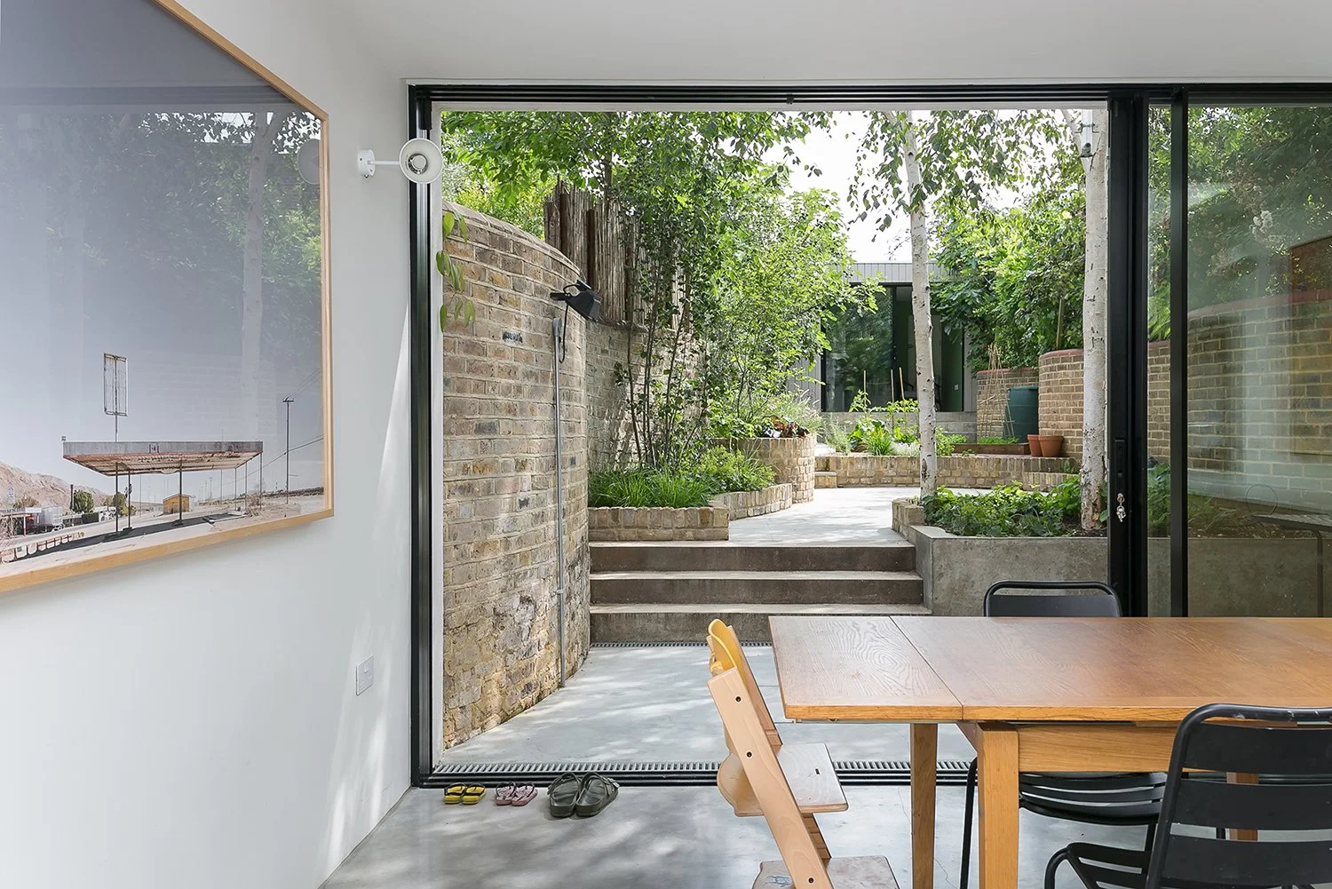 Nord Pavilion 12_William Tozer Associates_rear-extension-glazed-doors-garden.jpg