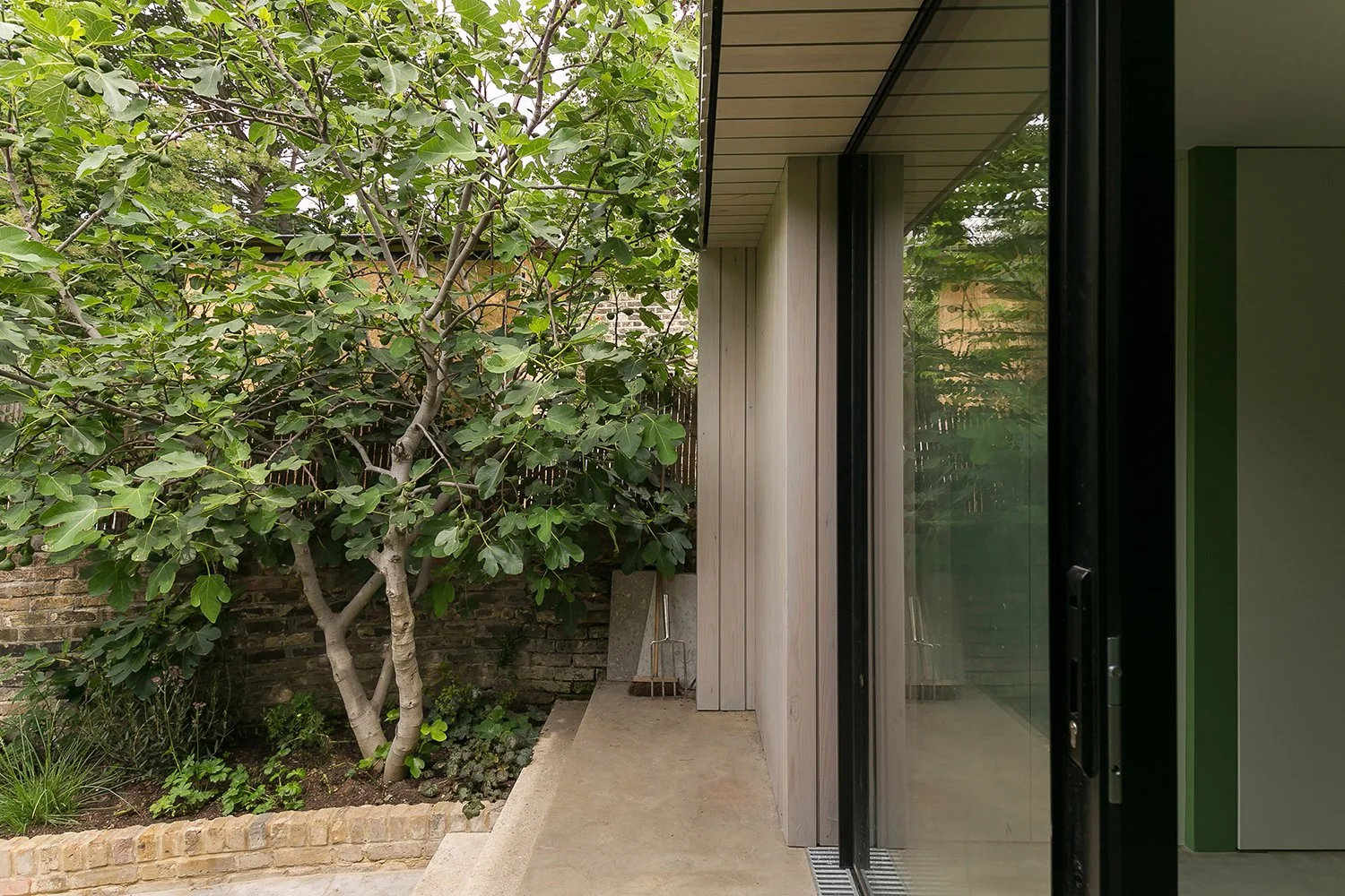 Nord Pavilion 15_William Tozer Associates_garden-studio-timber-cladding.jpg