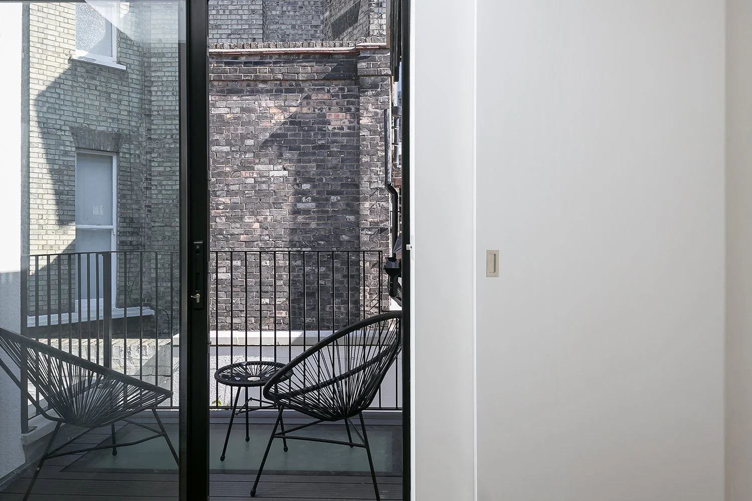 Monument House 18_Williamtozerassociates_terrace-lightwell-rooflight.jpg