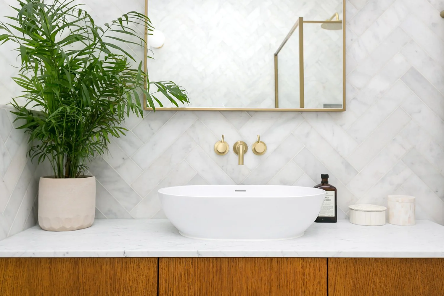 05_Semi Attached_WTA_LR-bathroom-basin.jpg