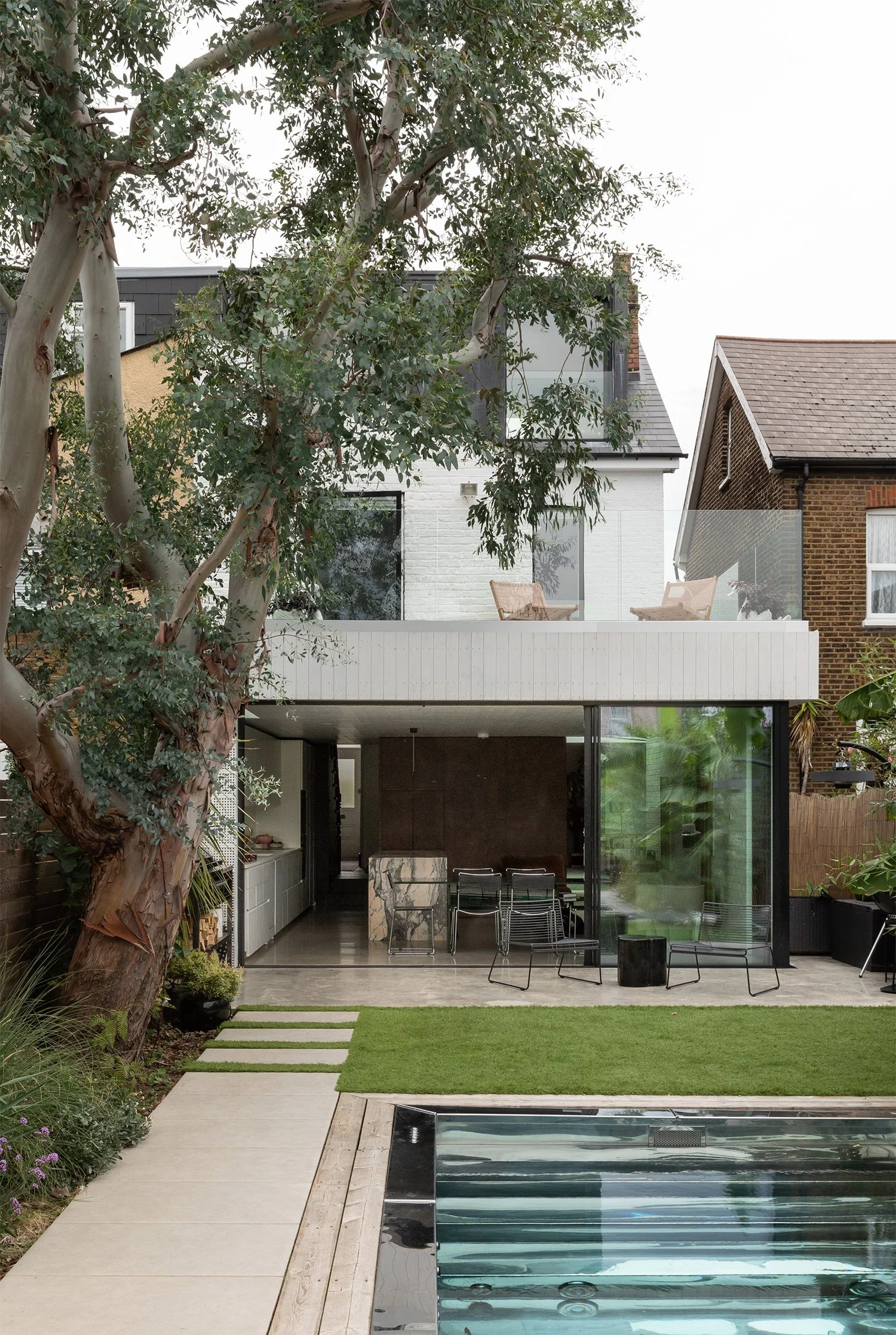01_London Health House_WTA_RearExtension_SwimmingPool_RoofTerrace.jpg