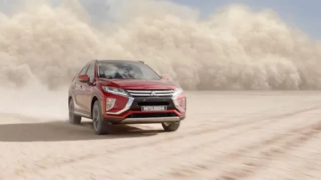 DELUXE | Mitsubishi Eclipse Cross