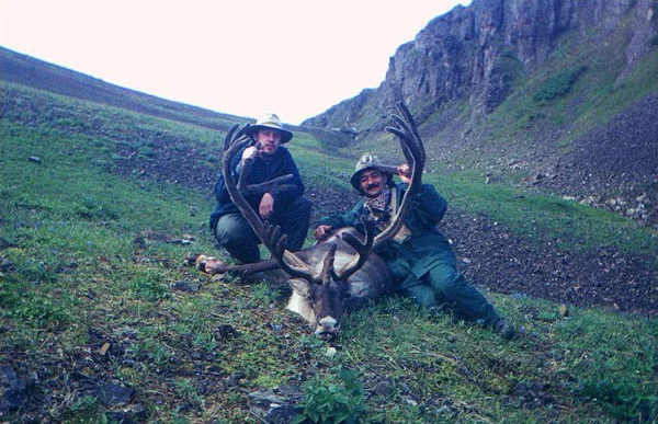 dan and tony with randy's bull 2000.jpg