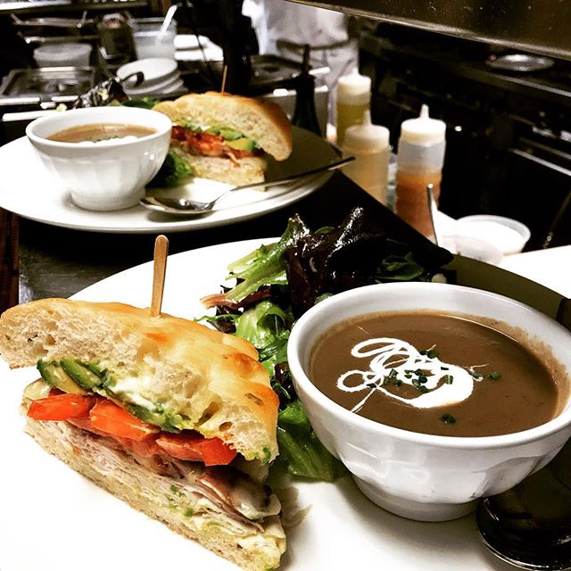 A 1/2 club sandwich and soup sounds delicious for lunch on these foggy days ✨ -
-
-
-
#garibaldissf #nowrongwaysf #richmonddistrict #marinasf #pacificheights #carlthefog #infatuationsf #sflife #sfeats #howsfseessf #bestofsf #sanfrancisco #mysf #sfche