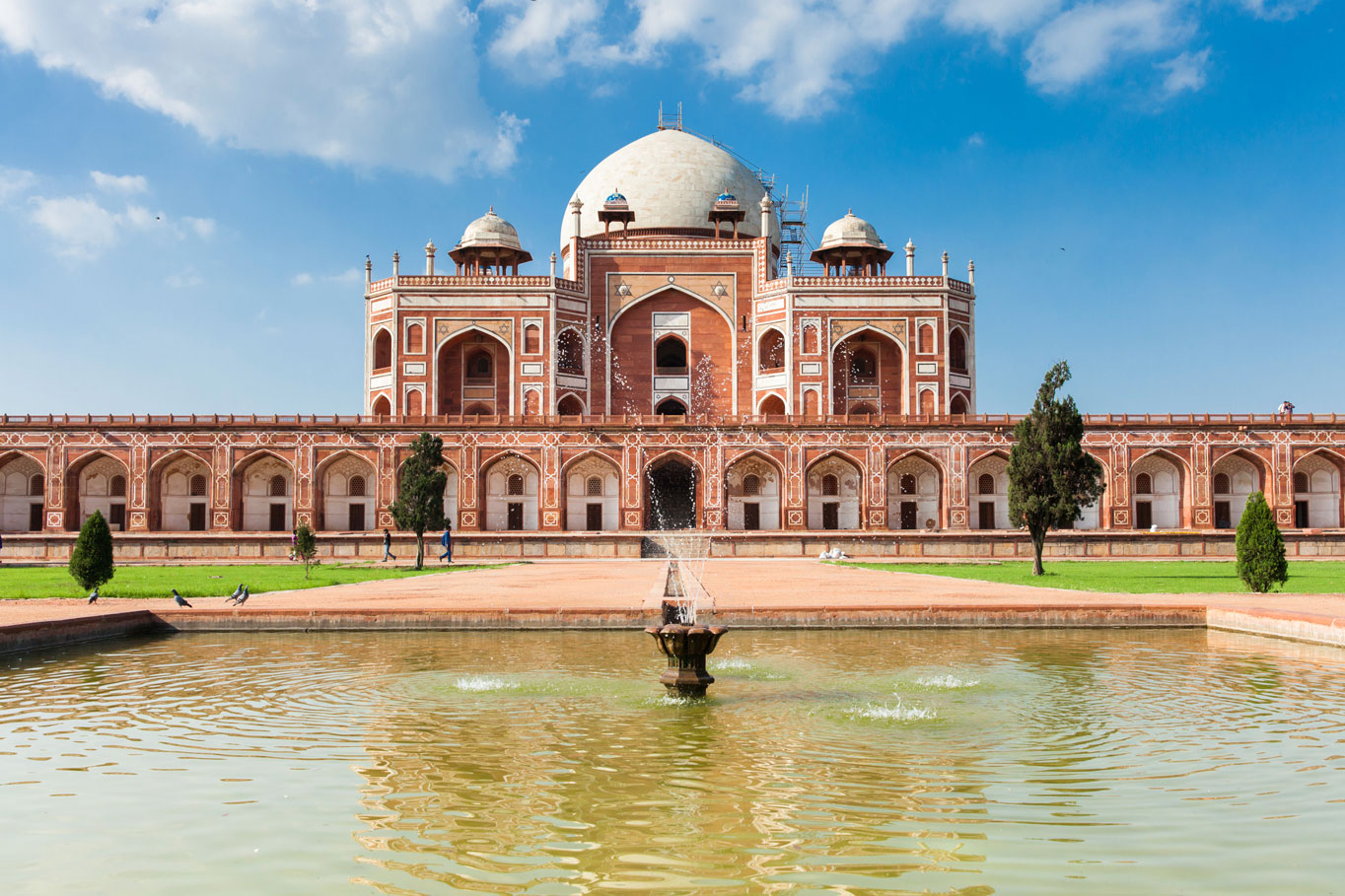 Humayun-Tomb-Delhi-wi.jpg