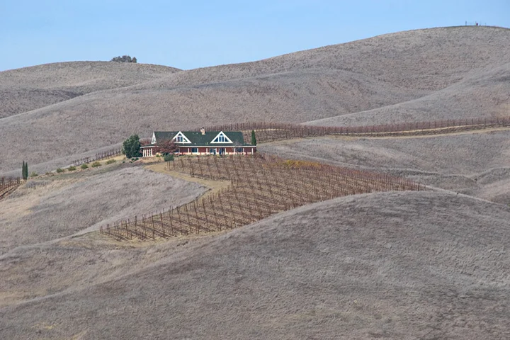 Carly Fiorina and others blame California's drought on misguided environmental policies instead of climate change.