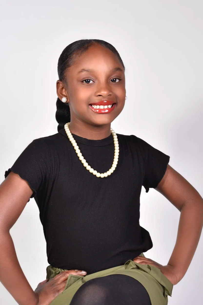 Avery B.,
Petite Dance Company, Celebration Full Scholarship winner