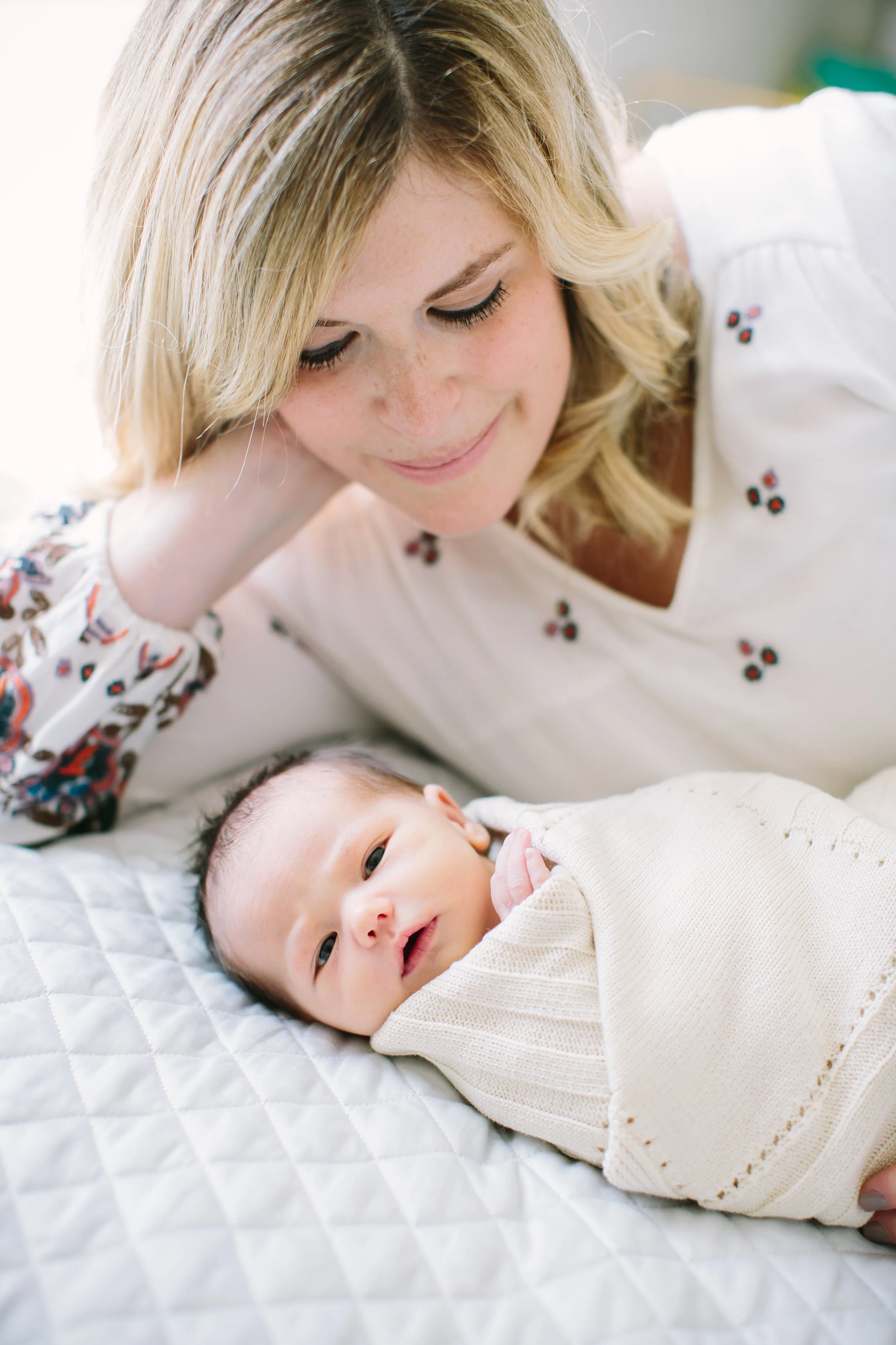 lucynewborn-6.jpg