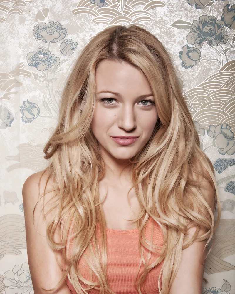 0120_blake_lively.jpg