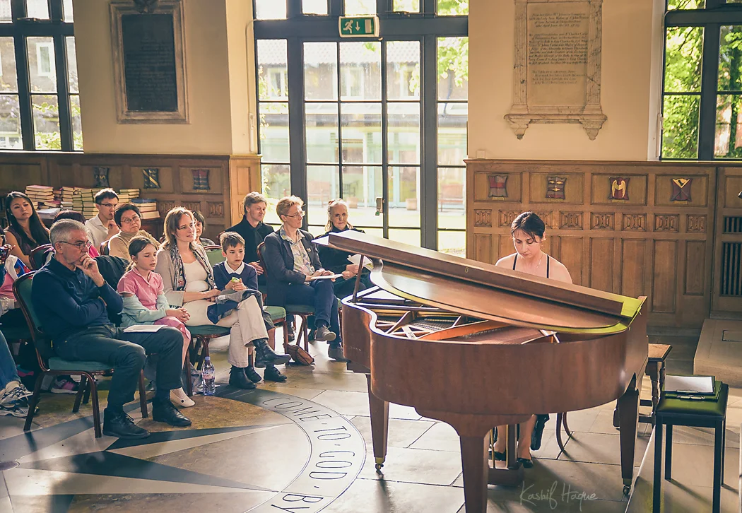 From Bach to Tango An evening of classical music with Jelena Makarova & Katya Schneider in the Chapel of St Katharine's Precinct. Friday, 20 May 2016 