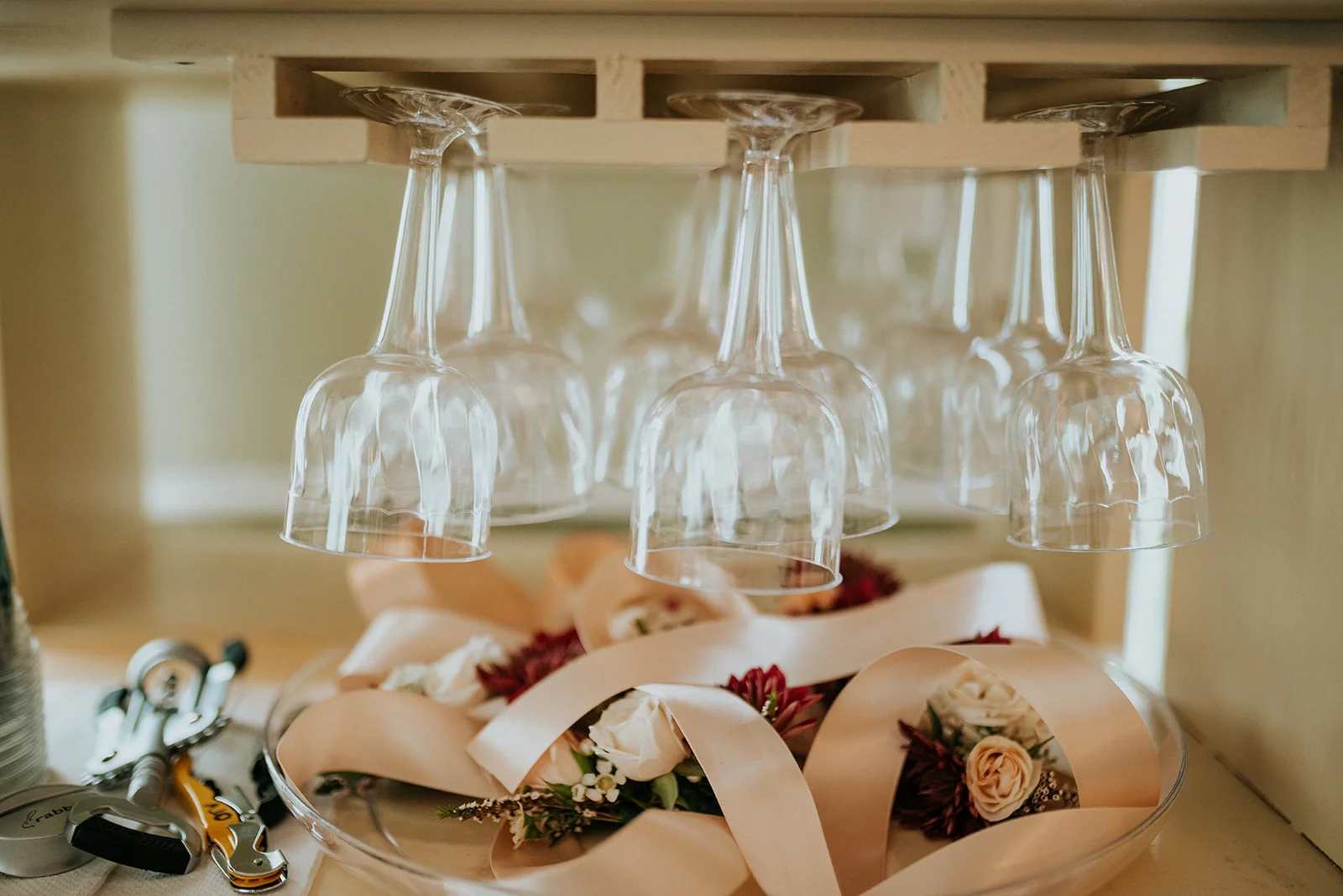 overthevineswisconsinwedding_0030.jpg