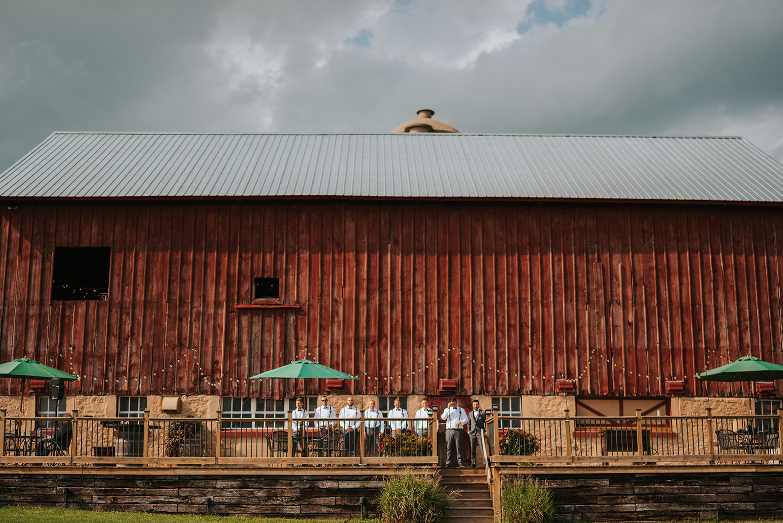 overthevineswisconsinwedding_0535.jpg