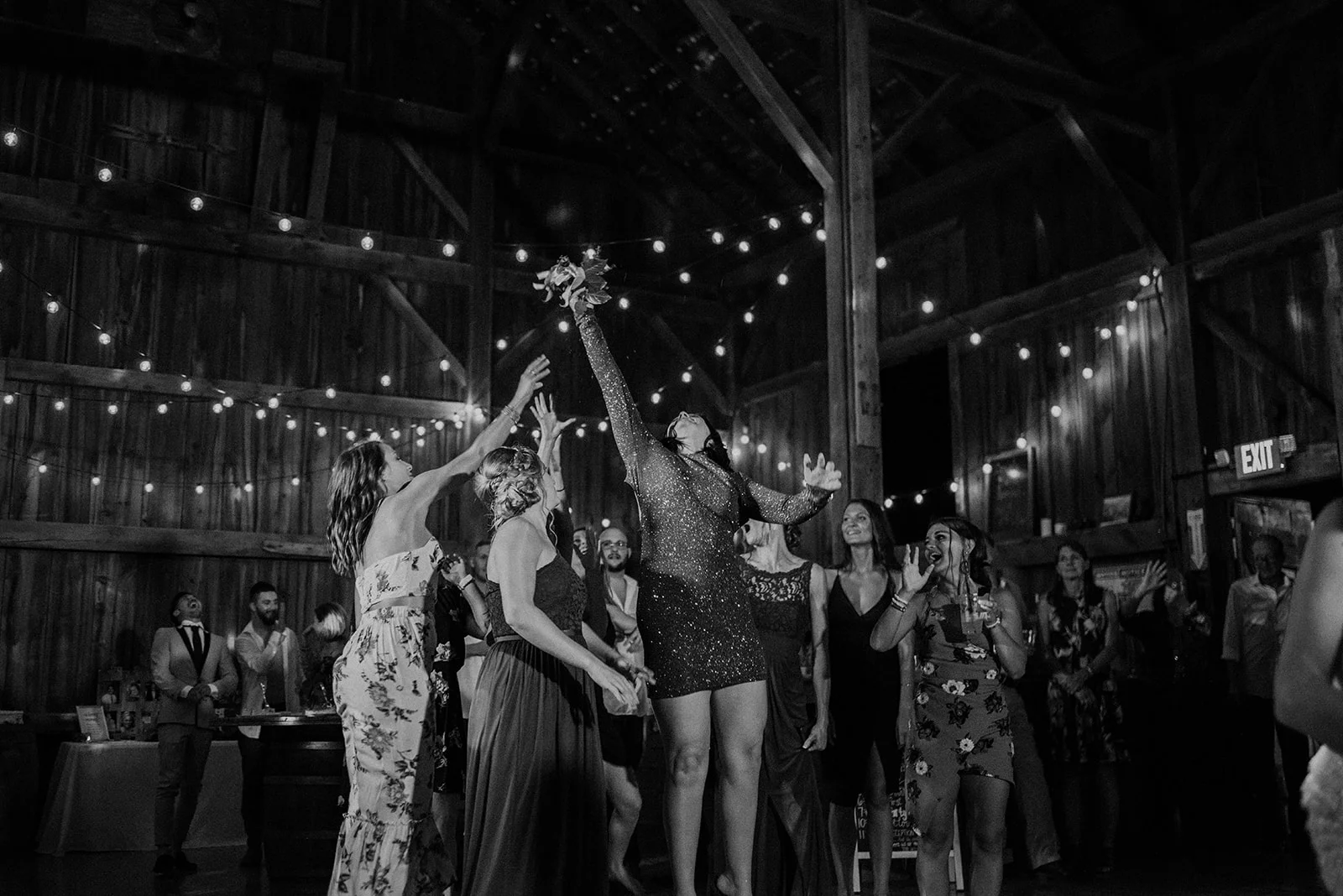 overthevineswisconsinwedding_1483.jpg