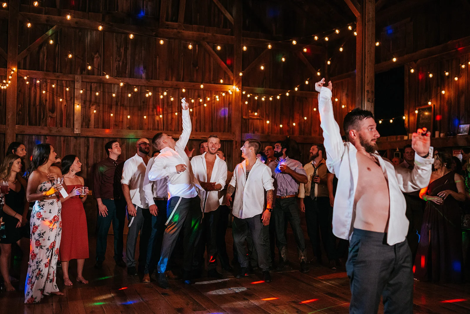 overthevineswisconsinwedding_1555.jpg