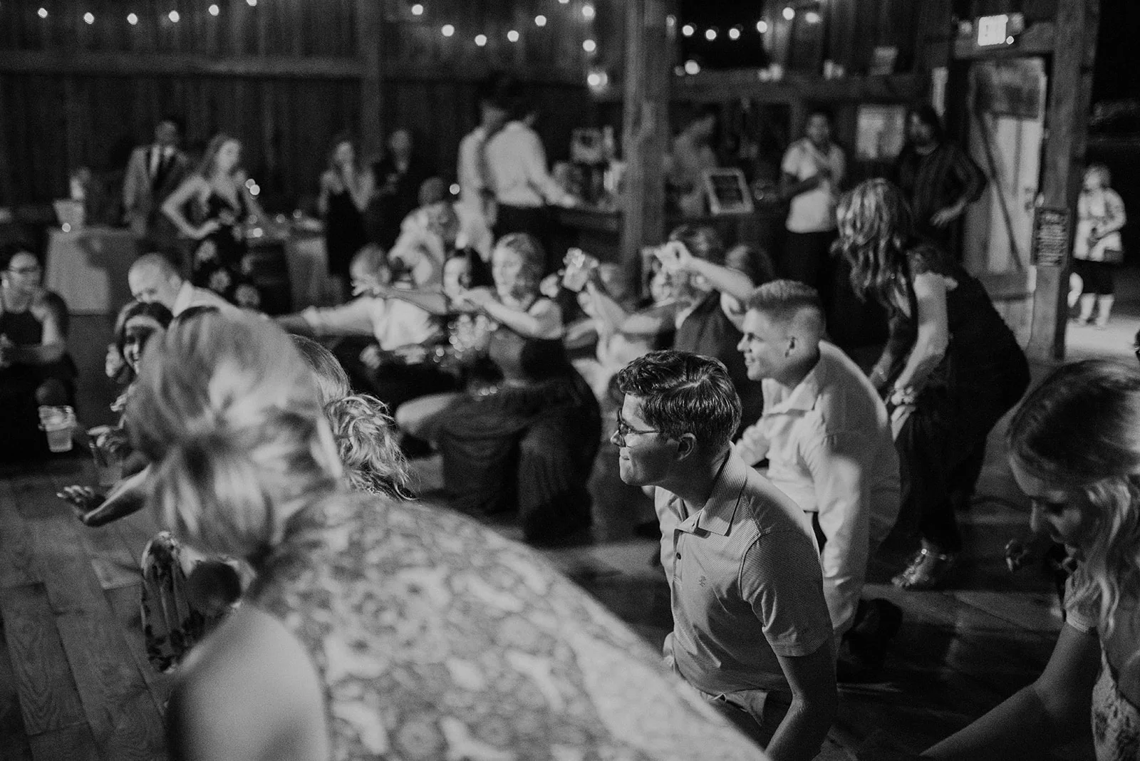 overthevineswisconsinwedding_1618.jpg