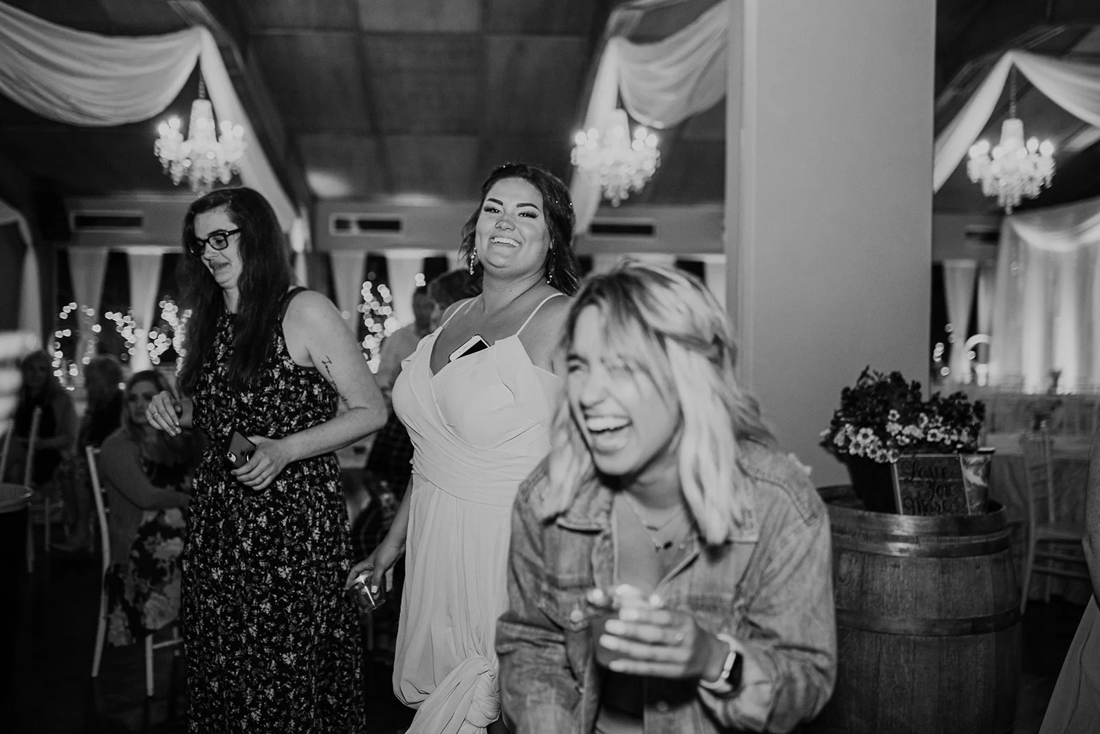 bellafiorigardenskennewickwashingtonwedding_1123.jpg