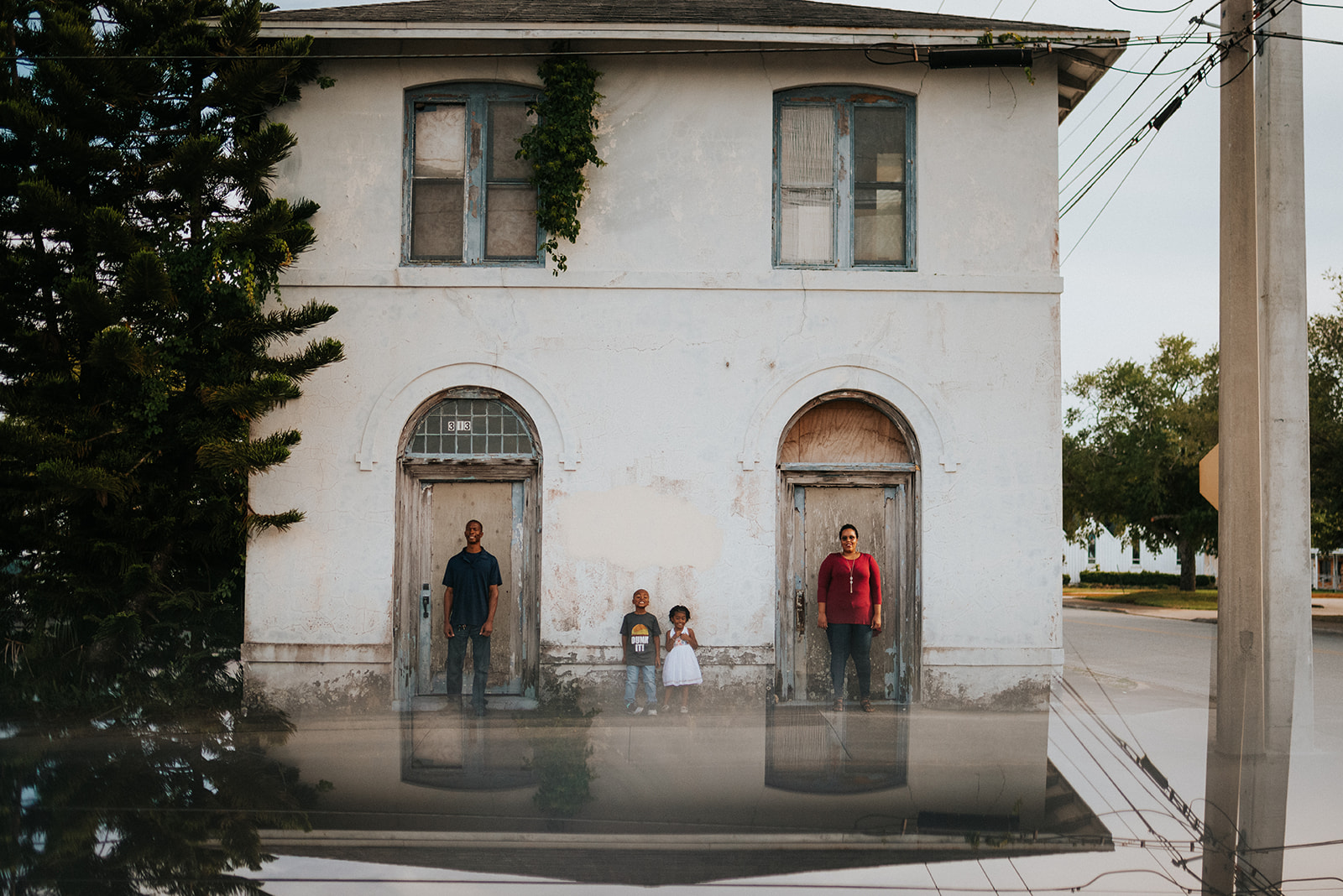 downtown titusville florida creative family photos