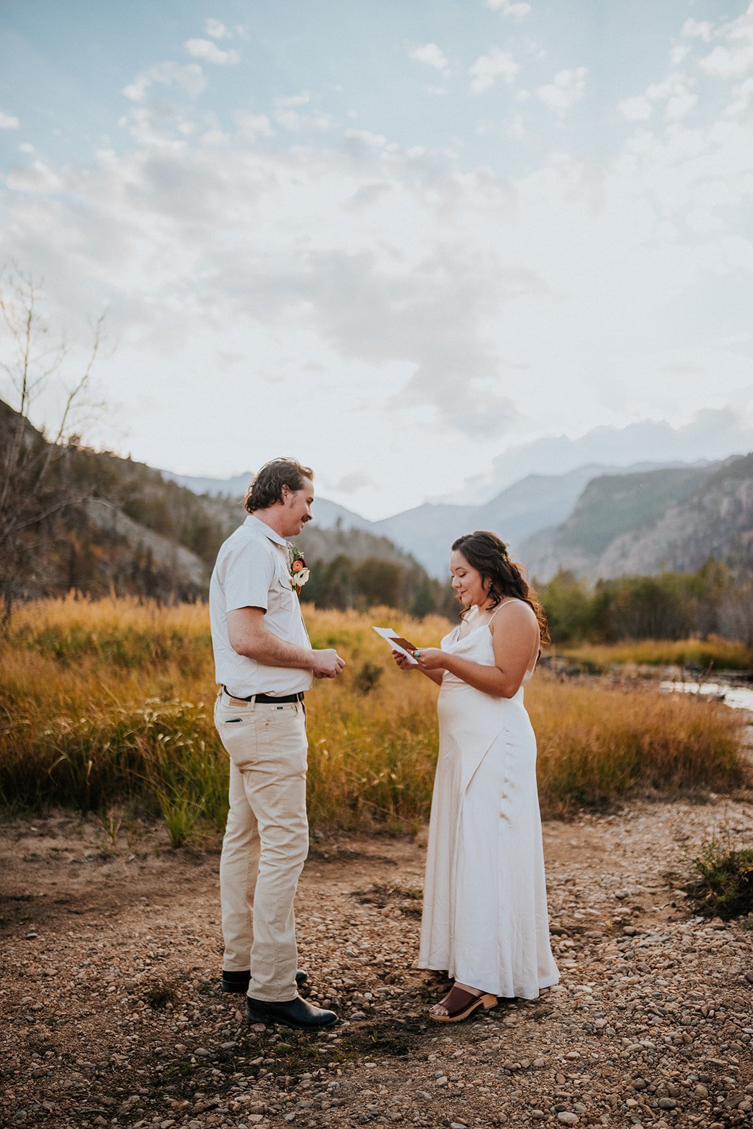 rockiemountaindenvercoloradoelopement_0247.jpg