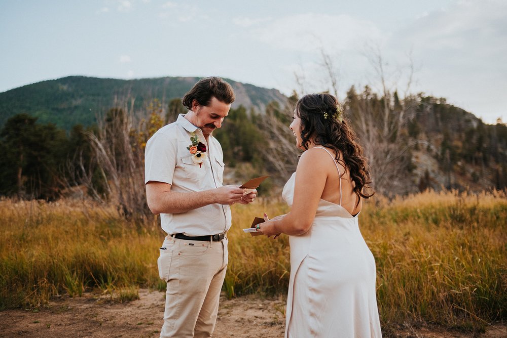 rockiemountaindenvercoloradoelopement_0317.jpg