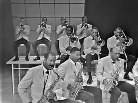 Costa Mesa, CA - w/ the Count Basie Tribute Big Band @ the Country Club