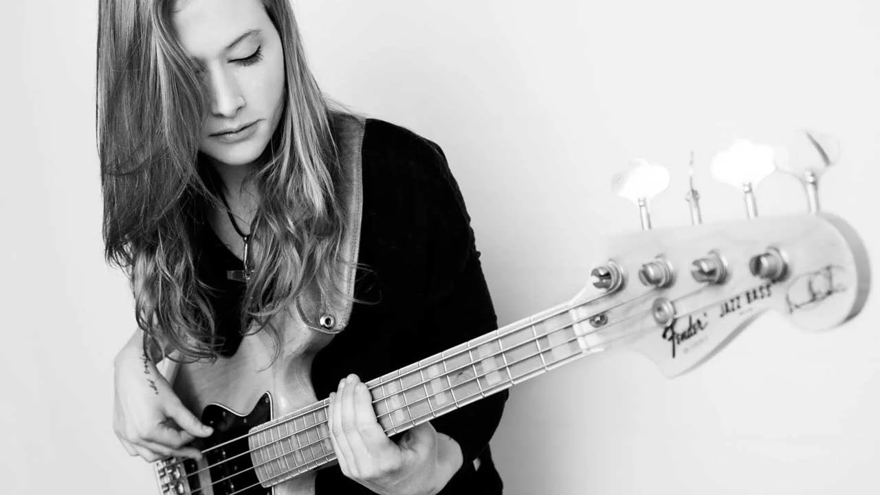 Hollywood, CA - w/ Nicole Row @ Black Rabbit Rose