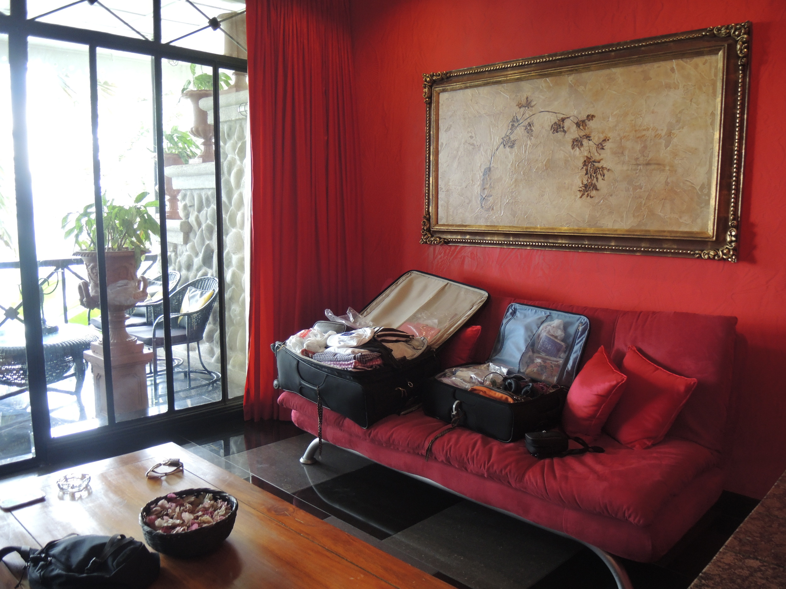 There, a glimpse of our red colored room. 