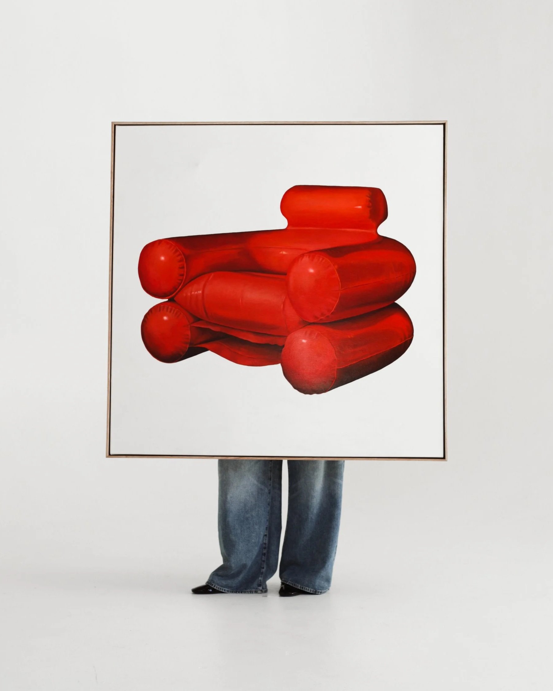 Hotdog - 2025 - 122 x 122cm