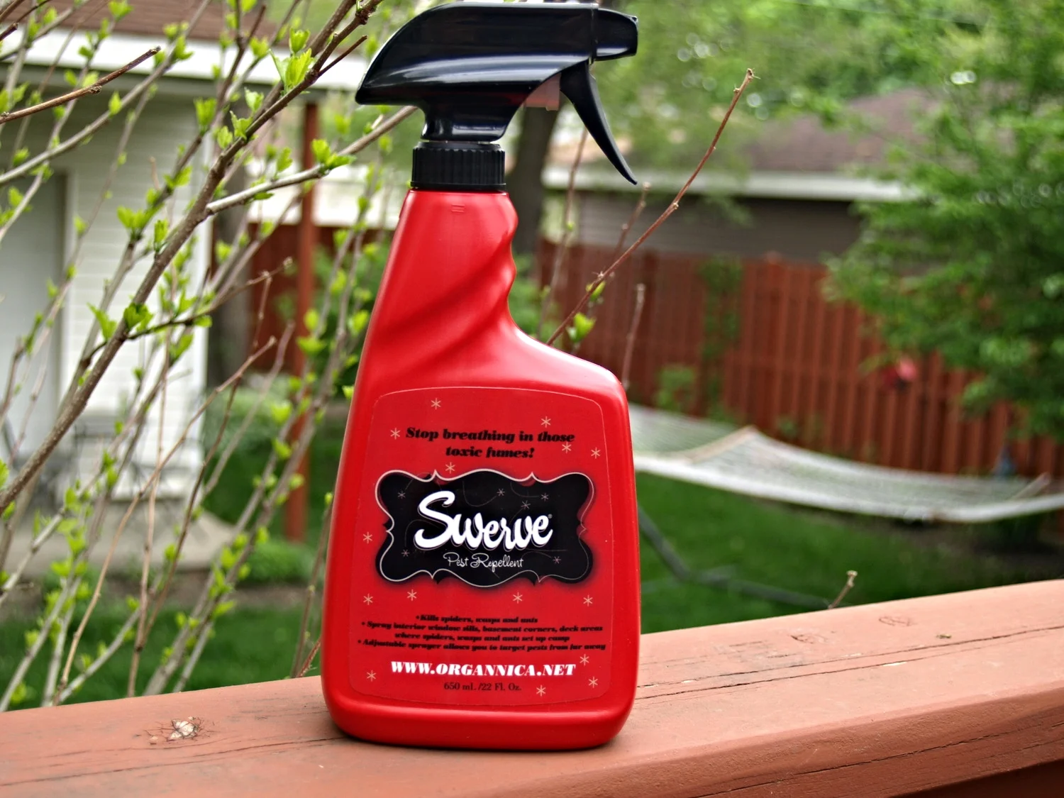 Red Swerve® Pest Repellent & Insecticide for the Home & Yard