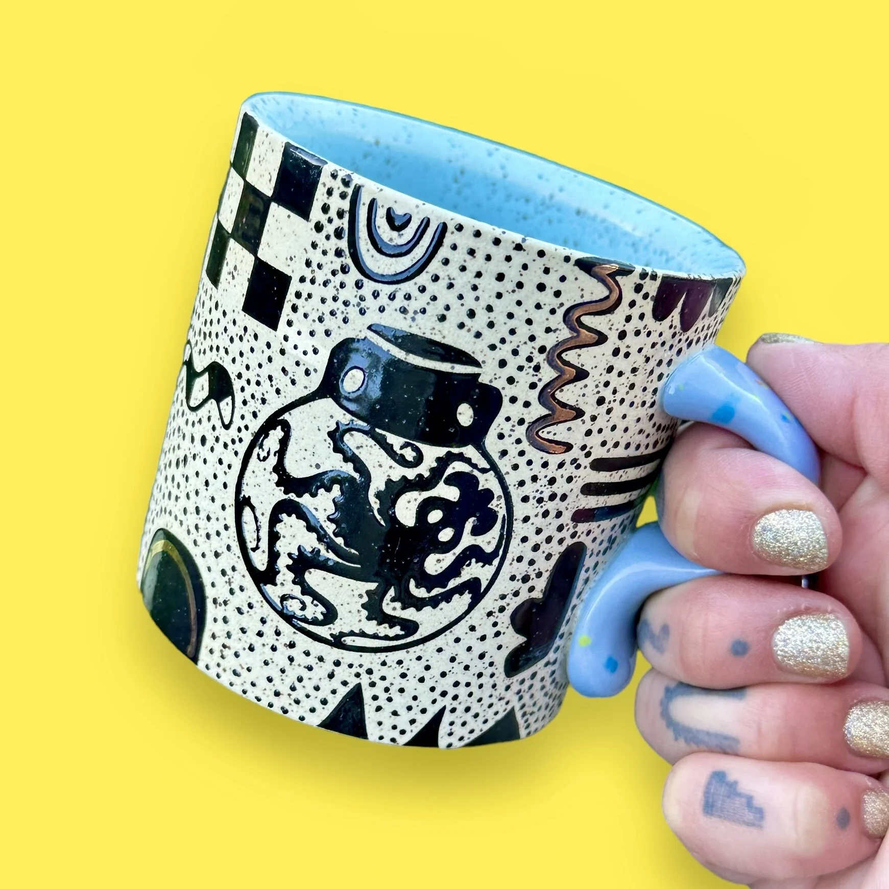 DC0DCF78-84E3-438E-8DD5-5844DB4E591E