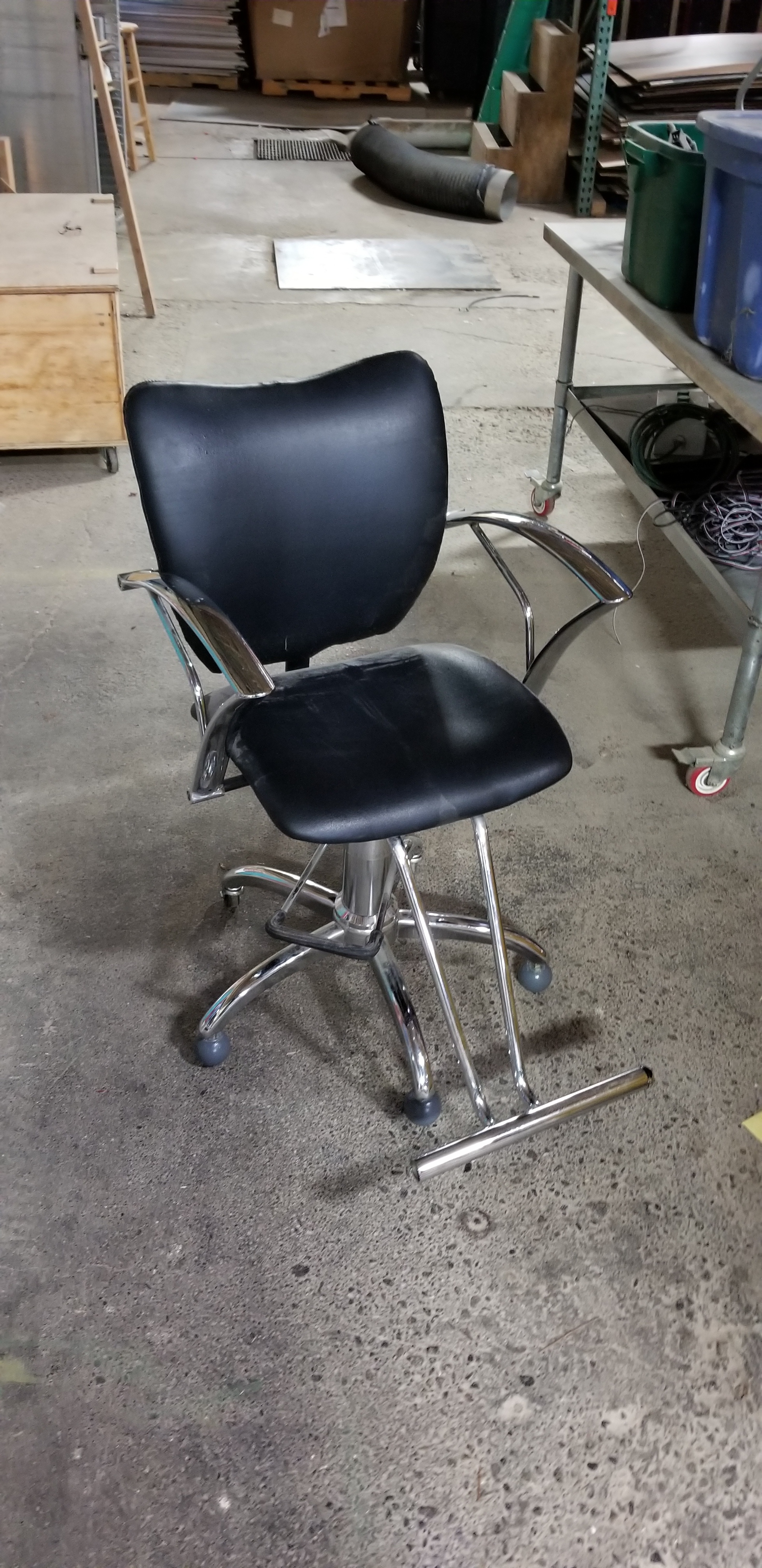 Salon Chair