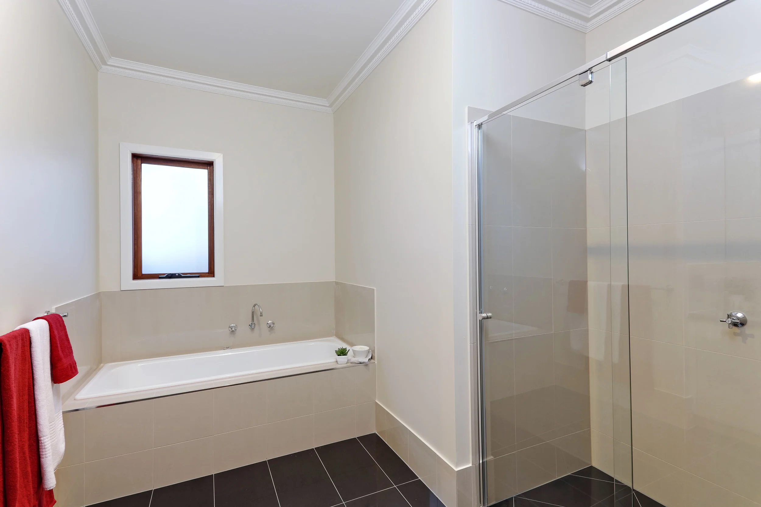 011 - Open2view ID296358 - 16a Grantully st Mt.Evelyn.jpg