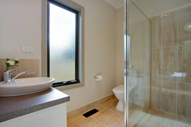 013 - Open2view ID232925 - 1_2a Gardner Parade_Mt Evelyn.jpg