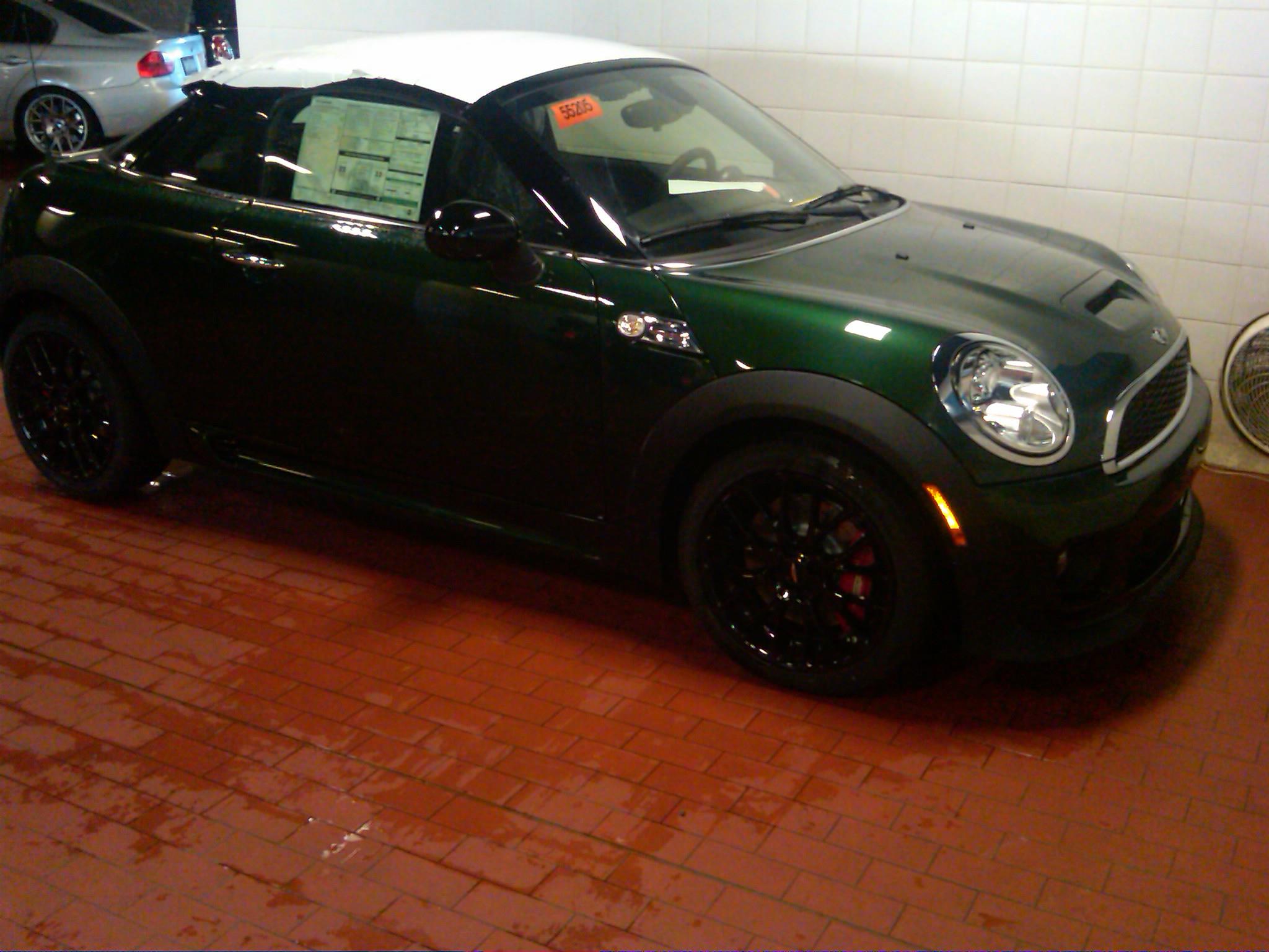 Mini's Paint Gets Clear Bra Protection (Copy)