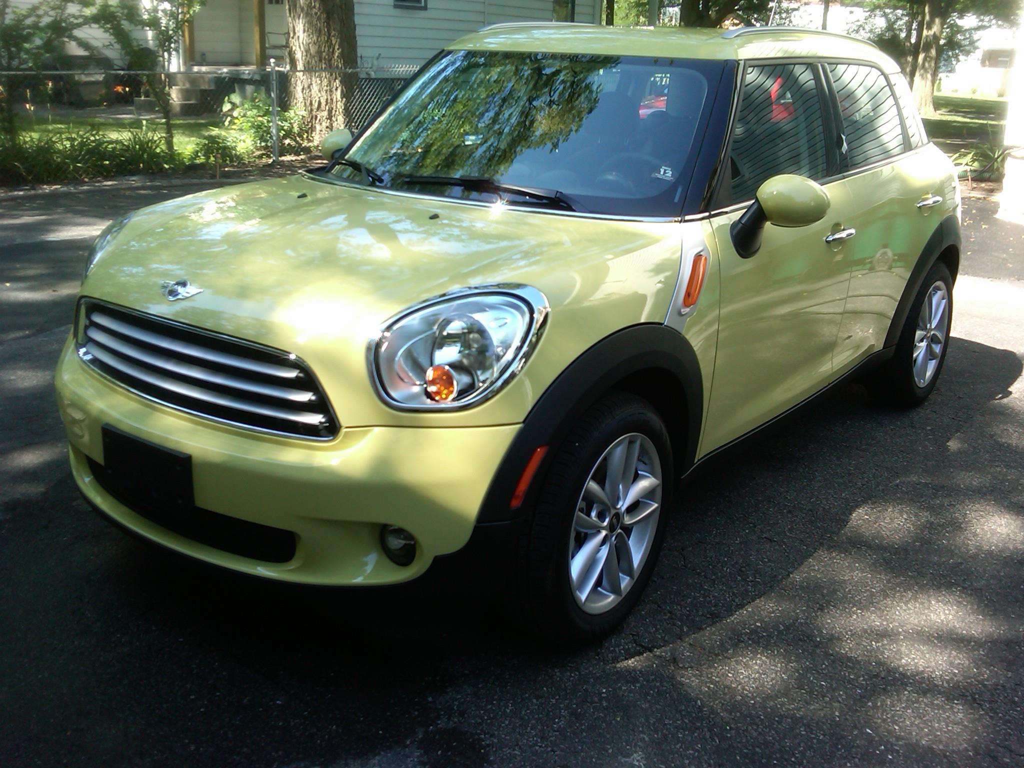 Mini Gets Clear Bra to Protect the Paint (Copy)