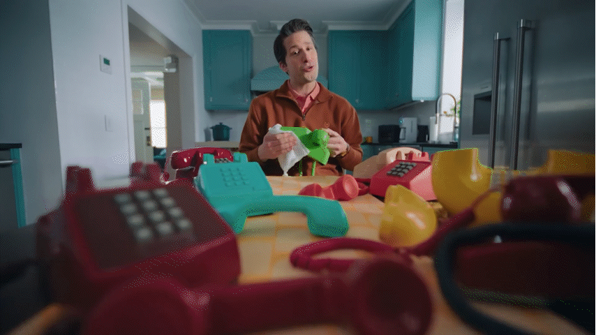 SAMBERG PHONE WEB.gif