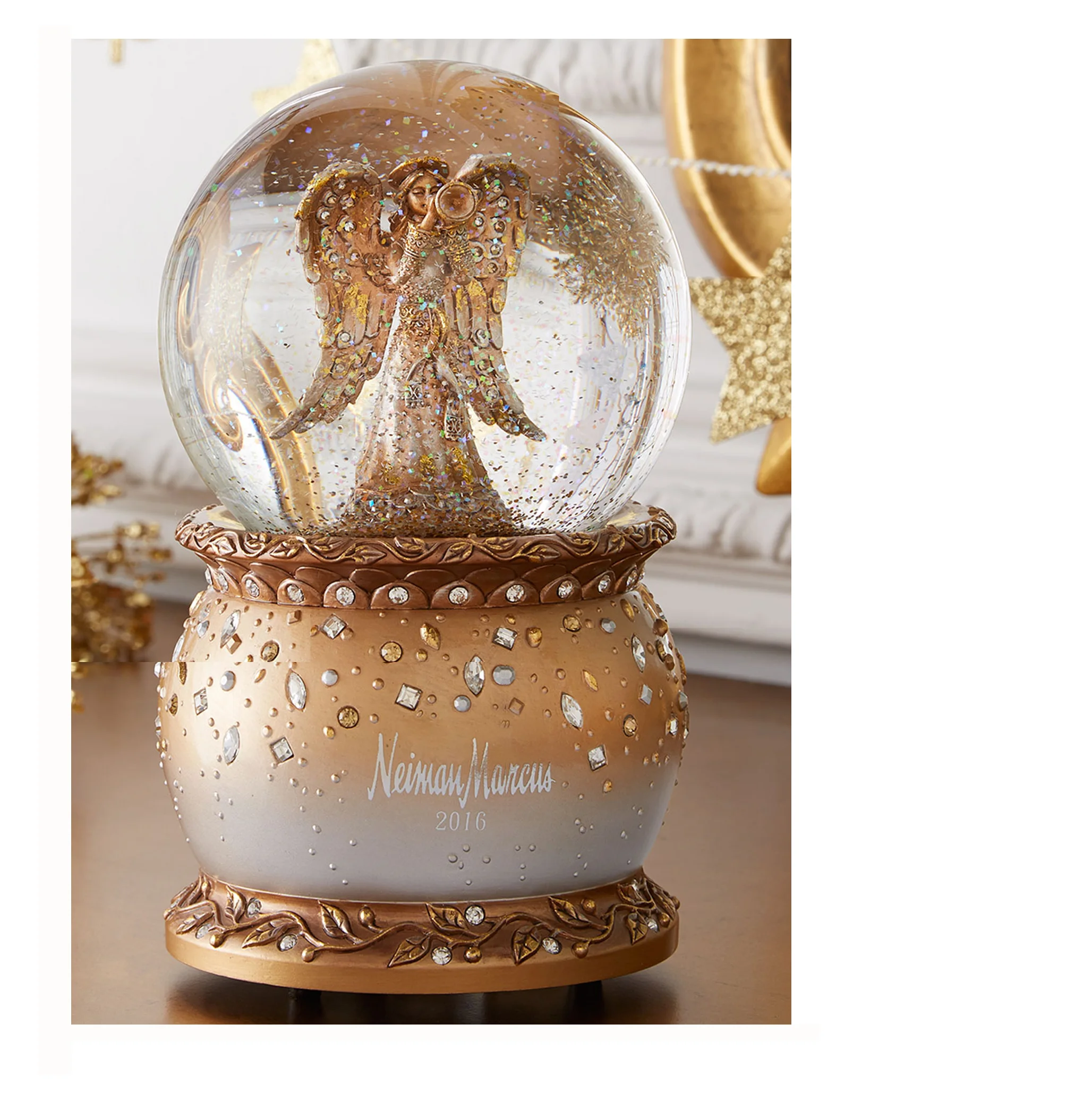 NM_angel_snowglobe_2016.jpg