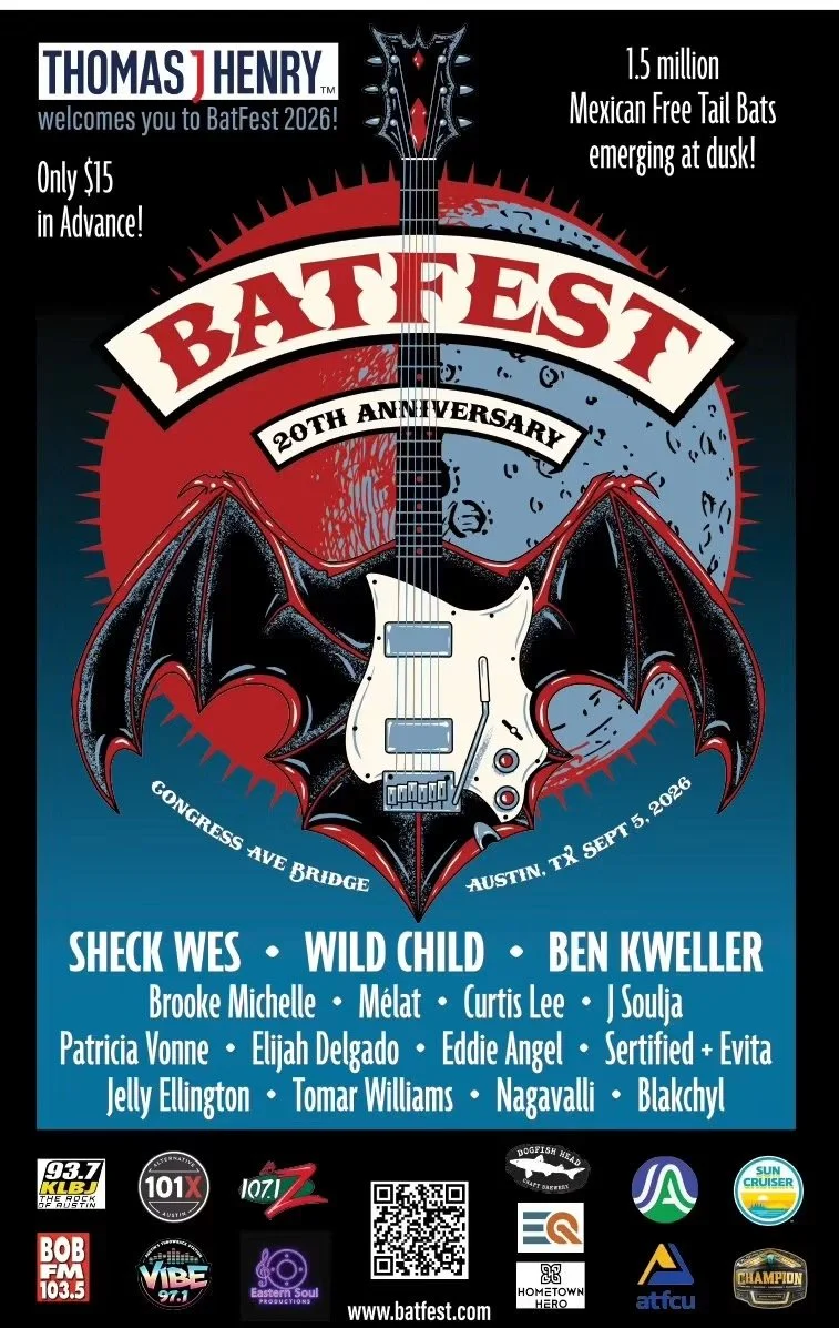 Curtis Lee performing at Batfest! 