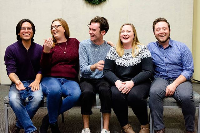 Do you guys have amazing cousins that you just enjoy spending time with? This group of cousins were so cute together. Most of the pictures I took of them came out like this.